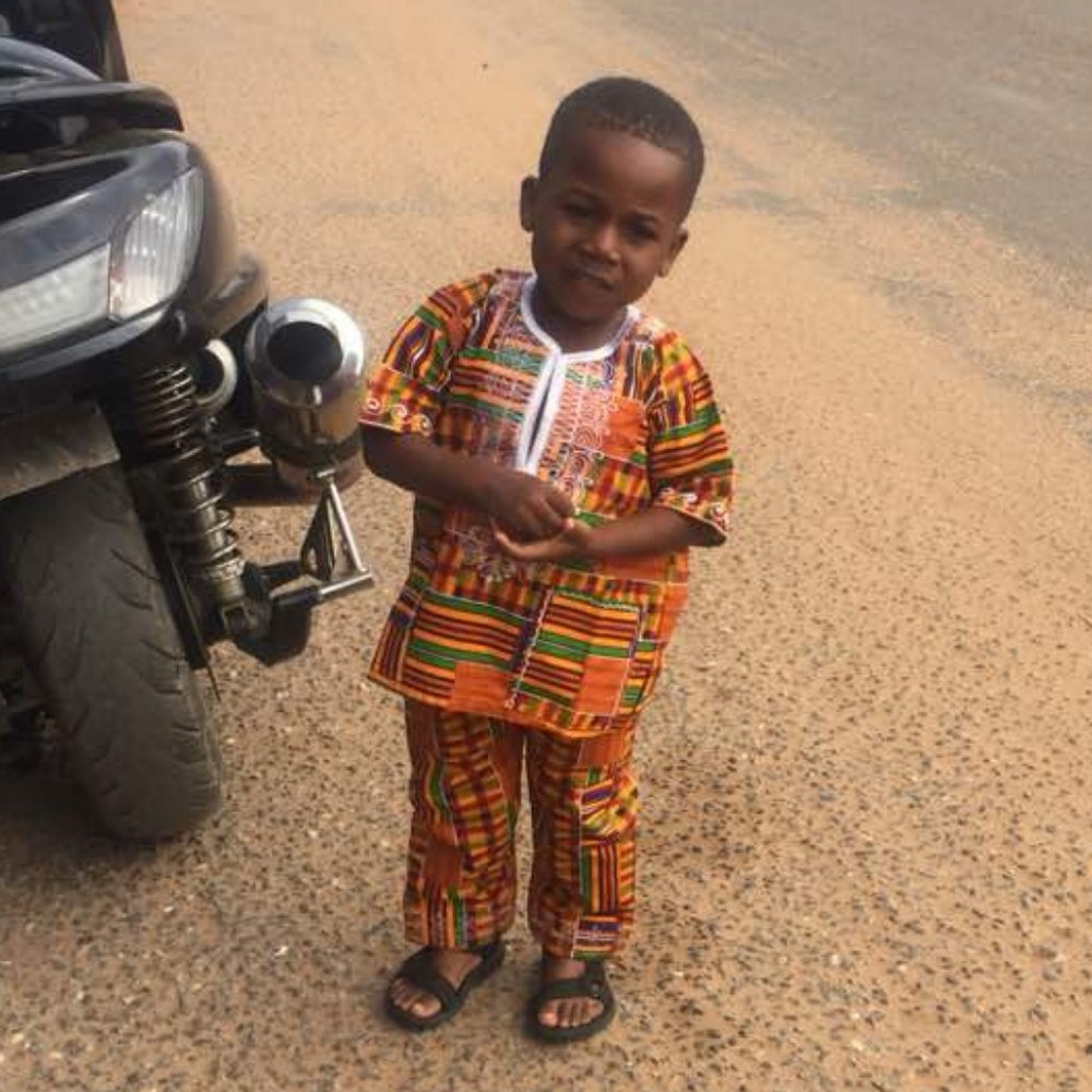 CLEARANCE- Matching Set, African Boy Kente Outfit - Picture 2 of 7